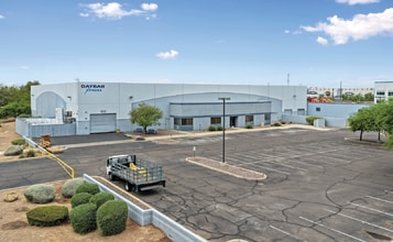 602 S 65th Ave, Phoenix, AZ for lease Interior Photo- Image 2 of 16