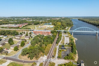 1100 N 2nd St, Leavenworth, KS - AERIAL  map view