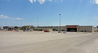 Plus de détails pour 1663 W Henderson St, Cleburne, TX - Commerce de détail à louer