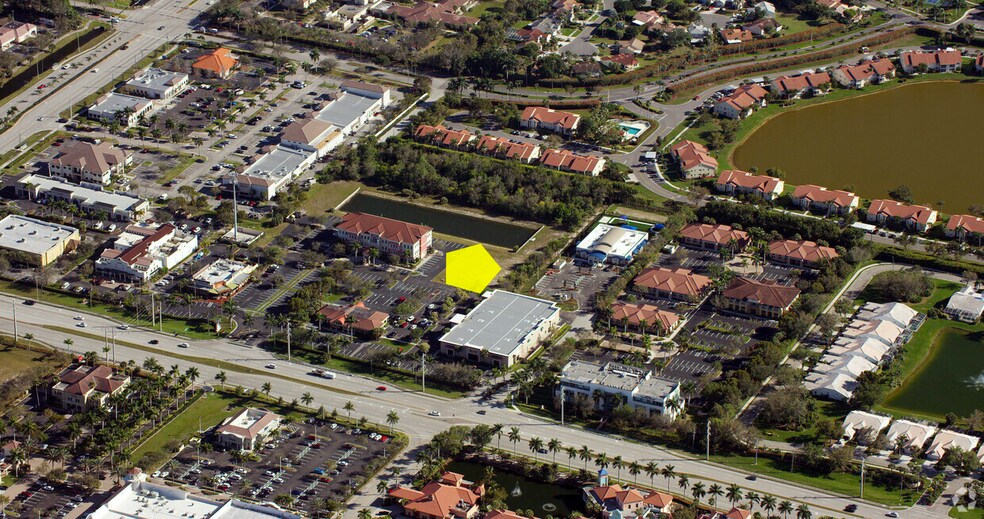 2340 Vanderbilt Beach Rd, Naples, FL à louer - Aérien - Image 2 de 16