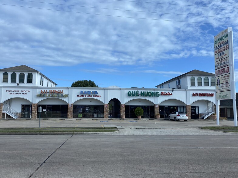 13438 Bellaire Blvd, Houston, TX for sale - Building Photo - Image 1 of 1