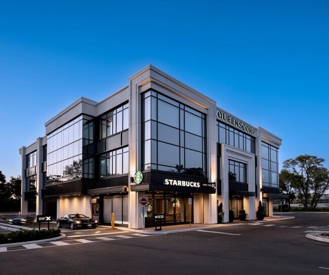 Plus de détails pour 170 Evans Av, Toronto, ON - Coworking à louer