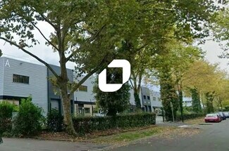 Plus de détails pour Bureau, Local d'activités à louer