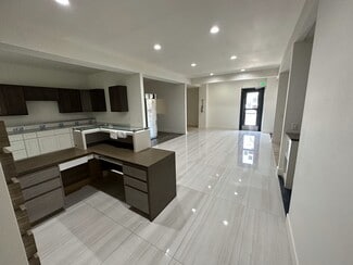 Plus de détails pour 1626 S Broadway, Santa Ana, CA - Bureau à vendre