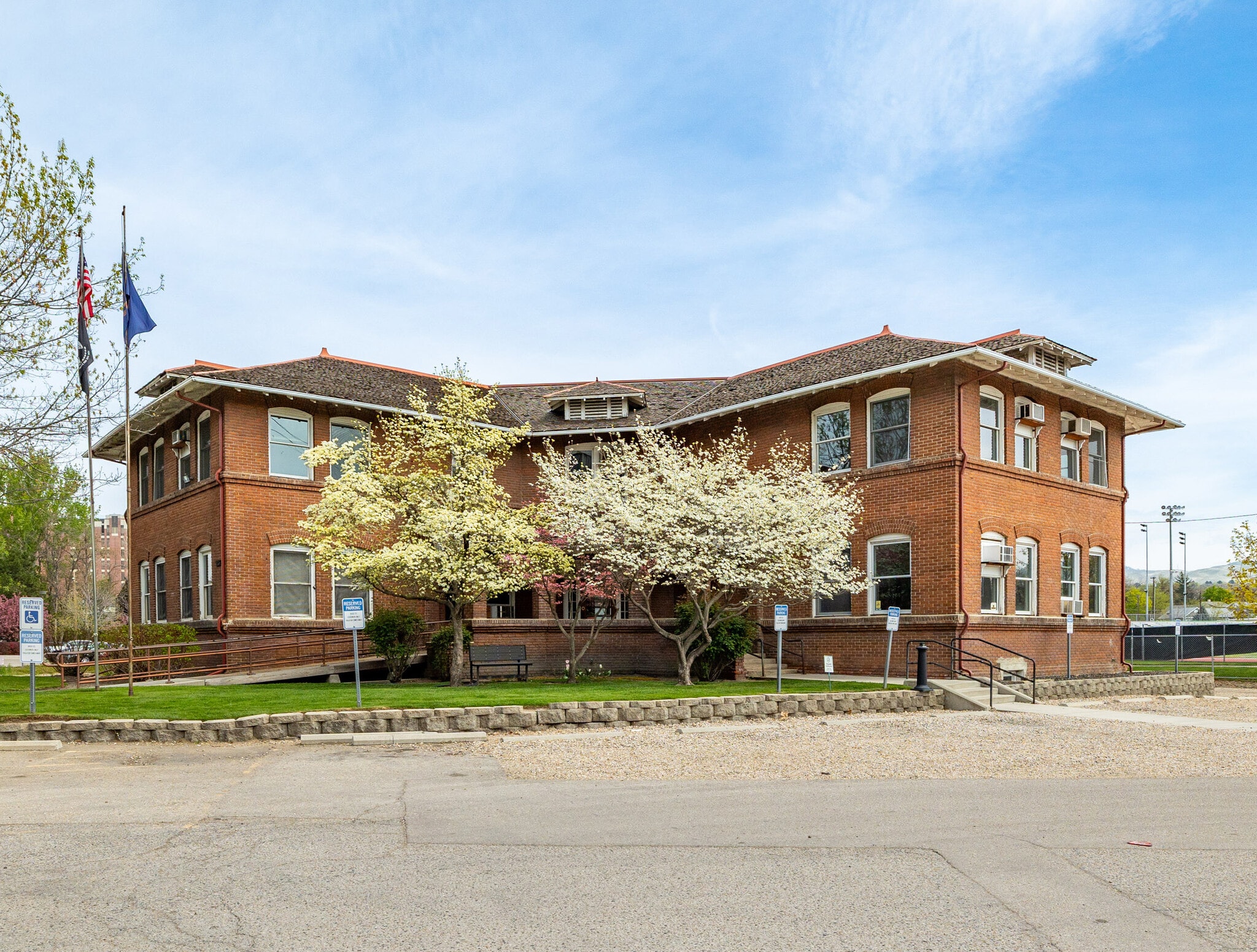 214 S Broadway Ave, Boise, ID for lease Primary Photo- Image 1 of 14