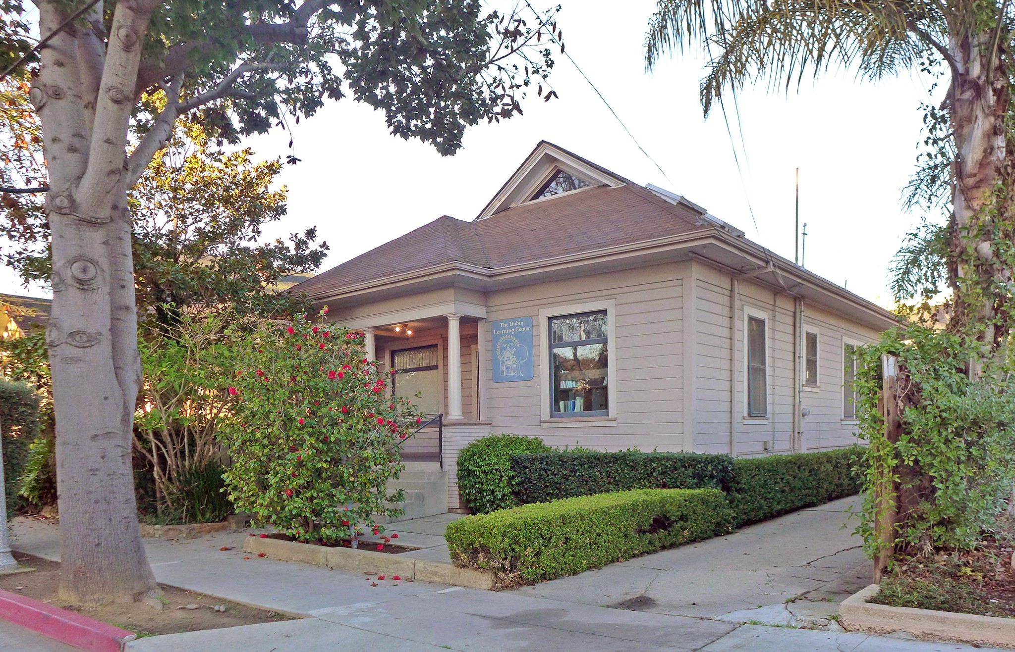 112 W Cota St, Santa Barbara, CA for sale Primary Photo- Image 1 of 1