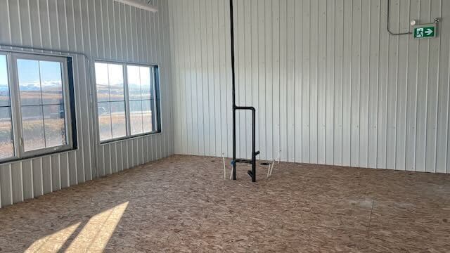 Plus de détails pour 5 River Heights Dr, Cochrane, AB - Spécialité à vendre