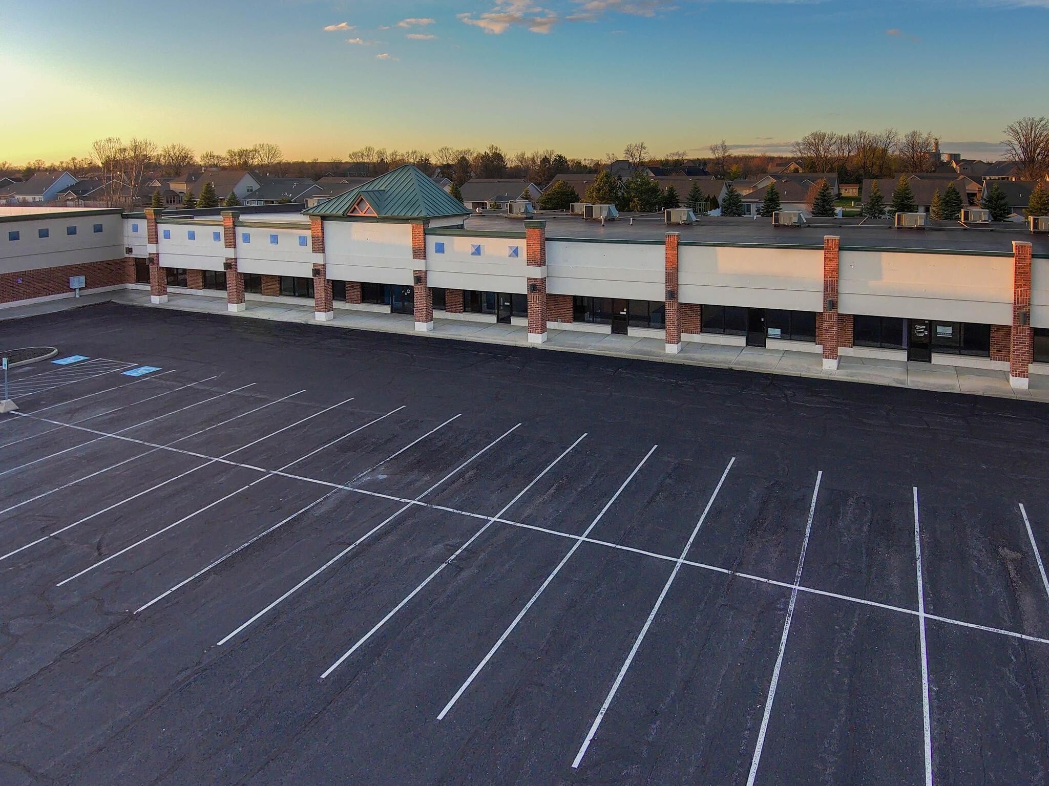 7430-7450 Timberstone Dr, Findlay, OH for lease Building Photo- Image 1 of 13