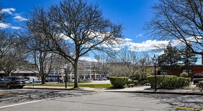 1 Johnny Cake Hill, New Bedford, MA à louer Photo intérieure- Image 2 de 20