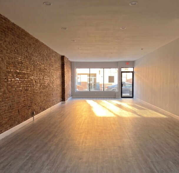 426 Rogers Ave, Brooklyn, NY à louer - Photo du bâtiment - Image 3 de 15