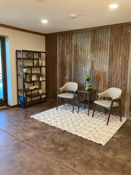 1420 N Main St, Gladewater, TX à louer - Hall d’entrée - Image 2 de 9