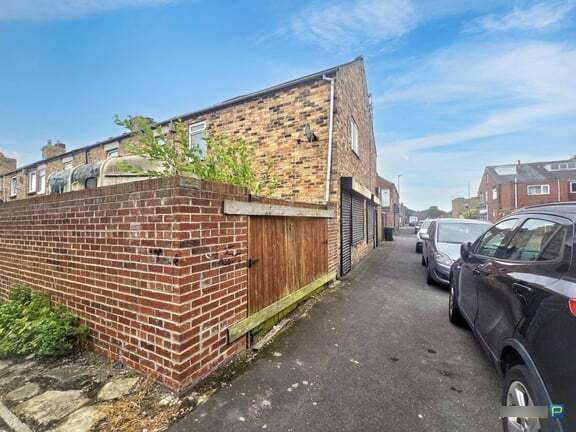 131-131B Pont St, Ashington à vendre - Photo du bâtiment - Image 2 de 19