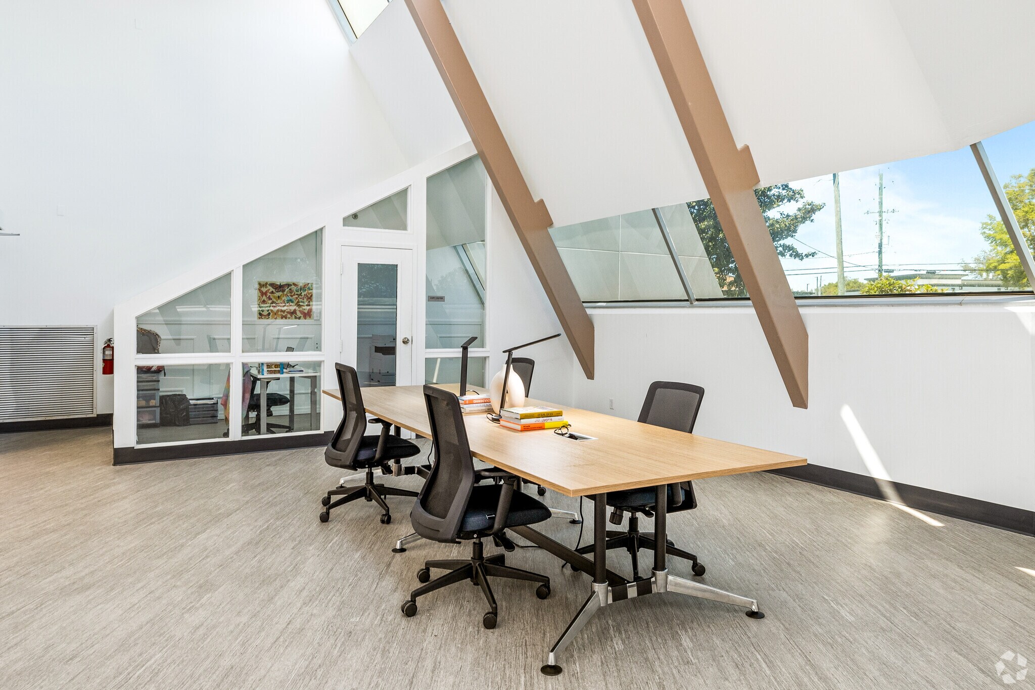 545 Brent Ln, Pensacola, FL for lease Interior Photo- Image 1 of 2