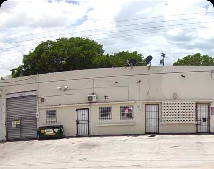 400-490 SE 11th Ave, Hialeah, FL à louer - Photo du bâtiment - Image 3 de 8