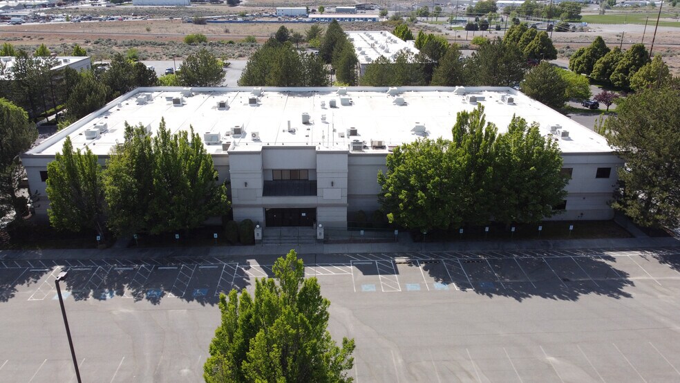 2261 Stevens Dr, Richland, WA à louer - Photo du bâtiment - Image 2 de 9