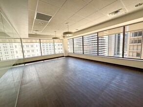 1760 Market St, Philadelphia, PA for lease Interior Photo- Image 2 of 4