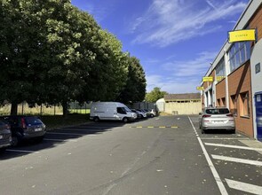 Flex in Villepinte for lease Building Photo- Image 2 of 3