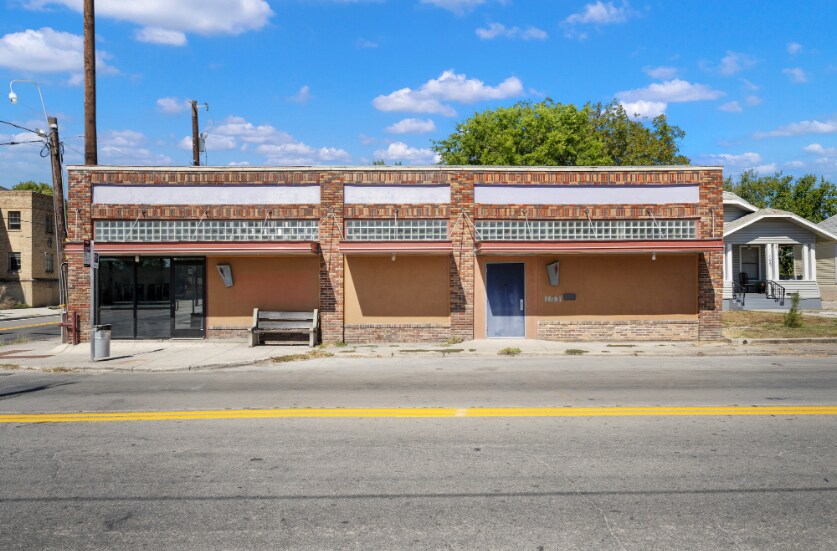 1651 W Woodlawn Dr, San Antonio, TX for sale Building Photo- Image 1 of 28