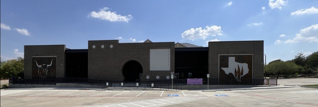 660 Walnut Ridge Dr, Irving, TX à louer Photo principale- Image 1 de 12