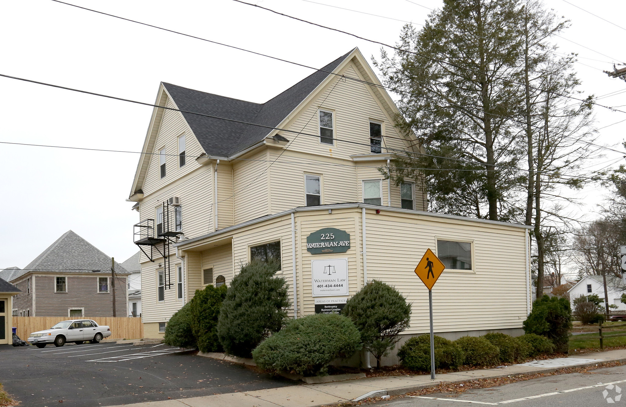 225 Waterman Ave, East Providence, RI à vendre Photo principale- Image 1 de 1