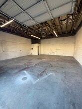2450 E Chambers St, Phoenix, AZ for lease Interior Photo- Image 2 of 3