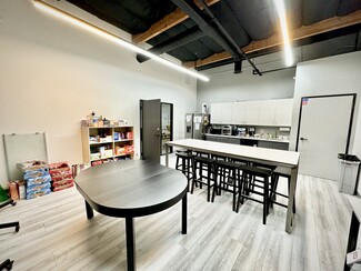 Plus de détails pour 315-321 Castro St, Mountain View, CA - Bureau/Médical à louer