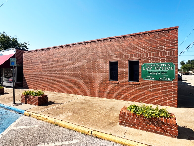 127 S Broad St, Guthrie, OK for sale - Building Photo - Image 2 of 11