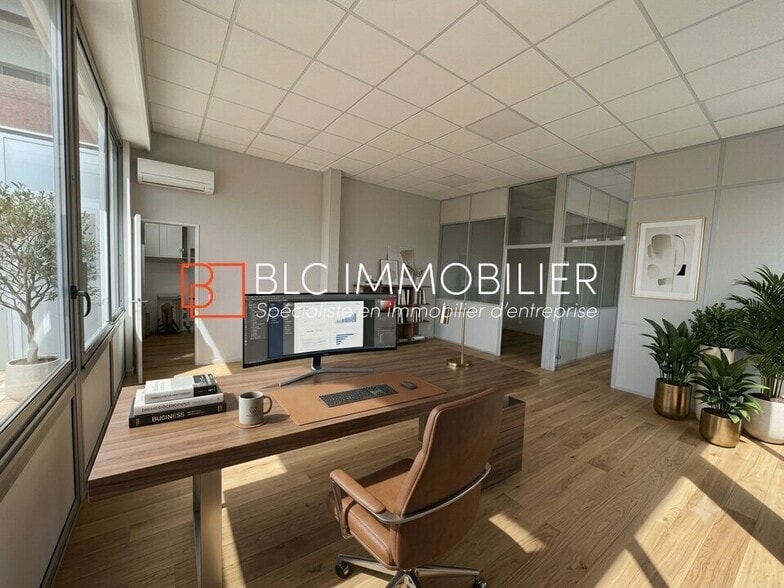 Bureau dans Marseille à vendre - Photo intérieure - Image 1 de 7