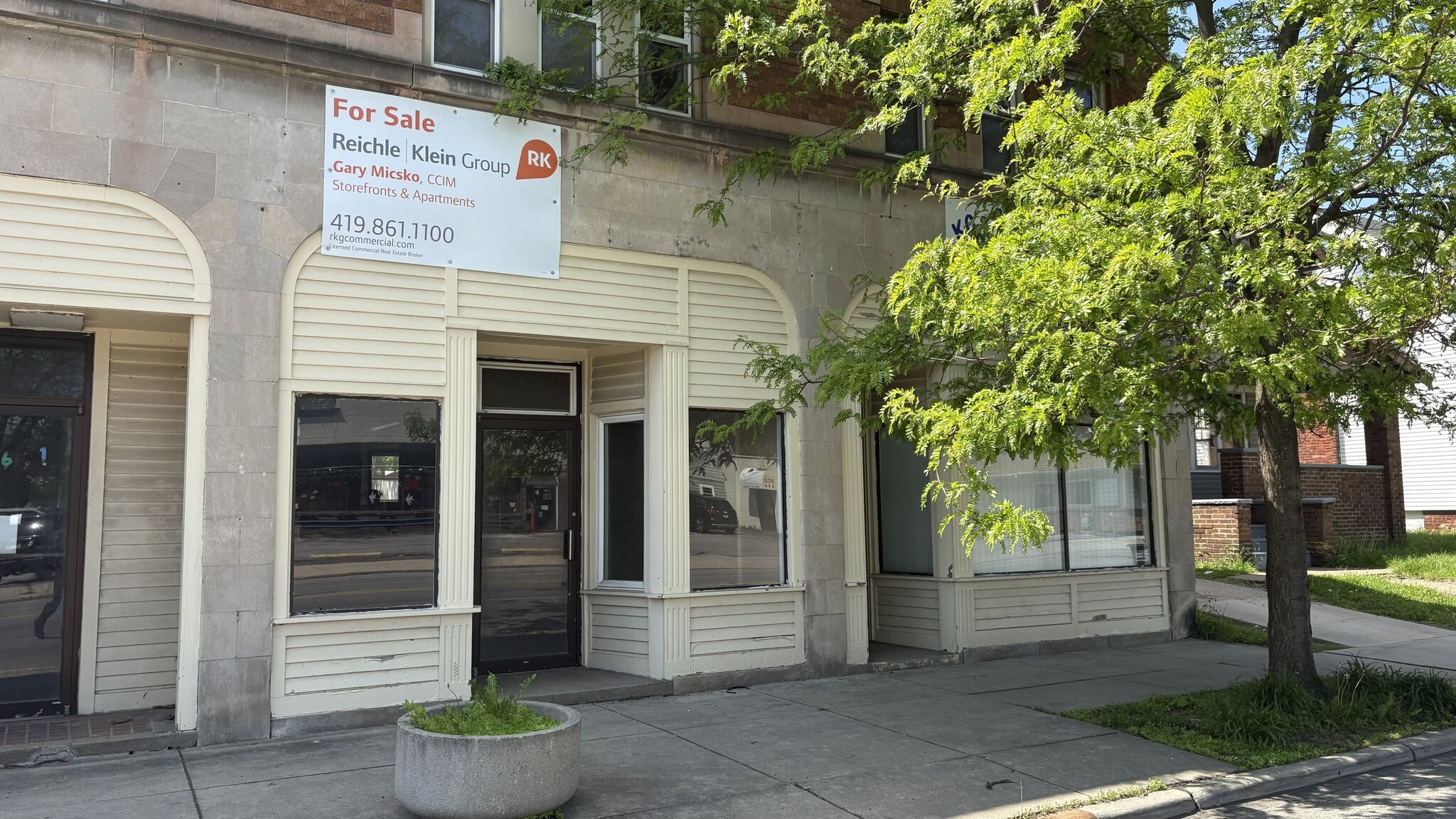1469-1473 W Sylvania Ave, Toledo, OH for lease Interior Photo- Image 1 of 15