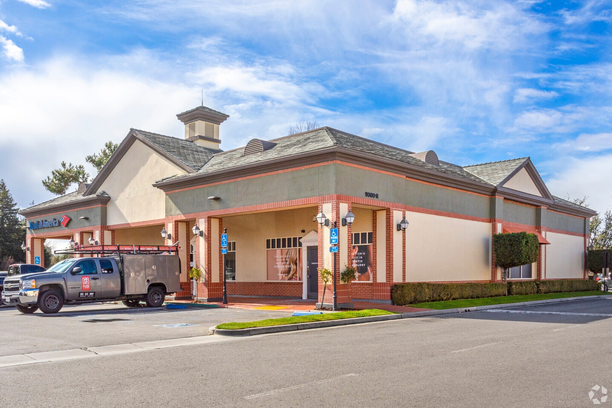 9000 Ming Ave, Bakersfield, CA for sale Primary Photo- Image 1 of 1