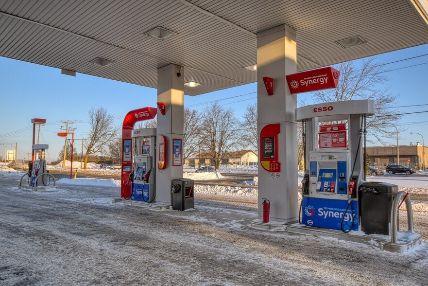 519 Rue Saint-Jacques, Napierville, QC for sale - Building Photo - Image 2 of 4