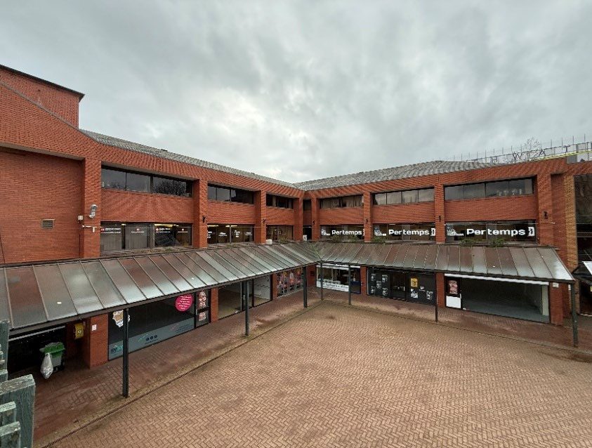Central Sq, Telford à louer Photo du bâtiment- Image 1 de 2