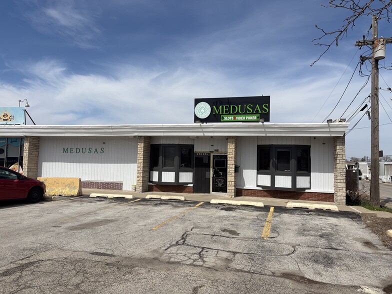 4601-4607 W Lake St, Melrose Park, IL for lease - Building Photo - Image 1 of 13