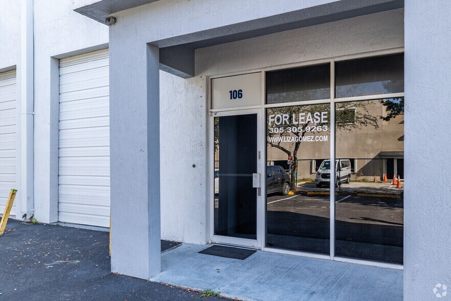 7320 NW 12th St, Miami, FL à louer - Numérisation 3D de Matterport - Image 2 de 7