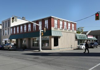 Plus de détails pour 187-199 King St W, Prescott, ON - Bureau/Commerce de détail à louer