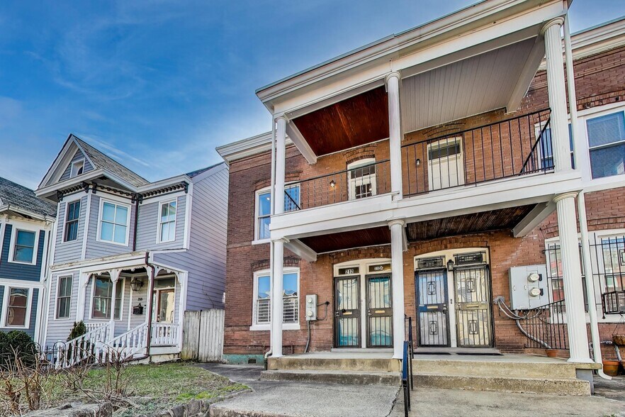 212 Elm St NW, Washington, DC à vendre - Photo du bâtiment - Image 3 de 50