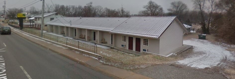 705 Eureka Ave, Berryville, AR for sale Building Photo- Image 1 of 1