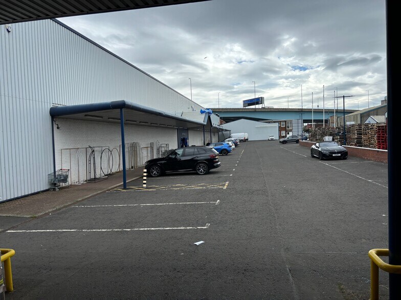 Stromness St, Glasgow à louer - Photo du bâtiment - Image 3 de 4