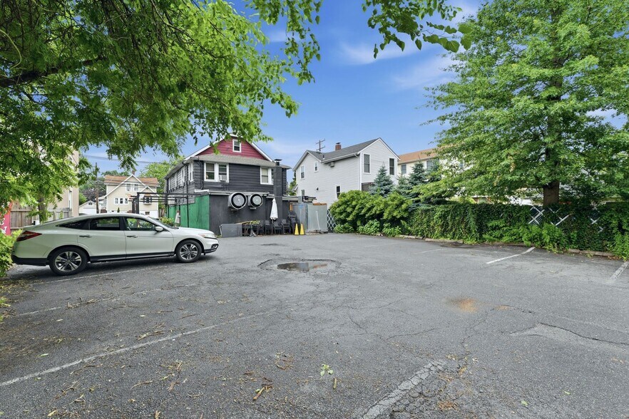 35 Moonachie Rd, Moonachie, NJ à vendre - Photo du bâtiment - Image 2 de 45