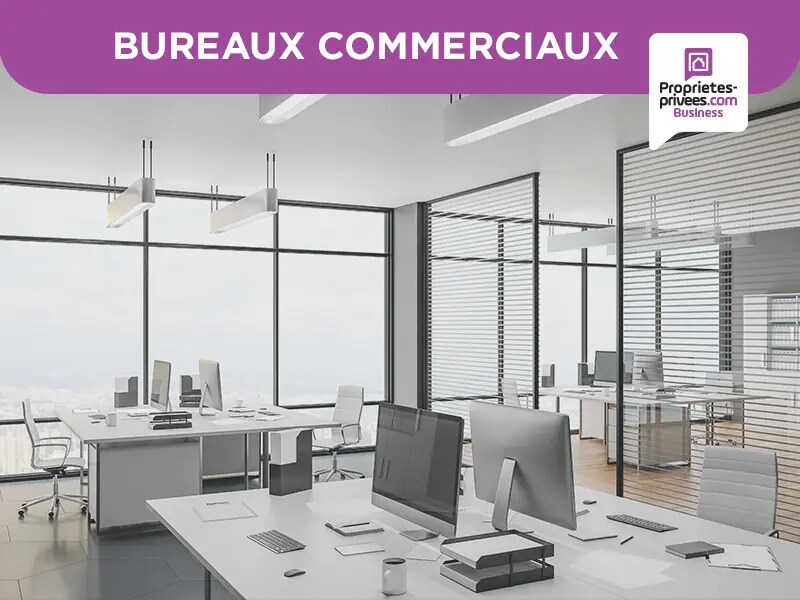 Bureau dans Senlis à louer Photo du bâtiment- Image 1 de 2