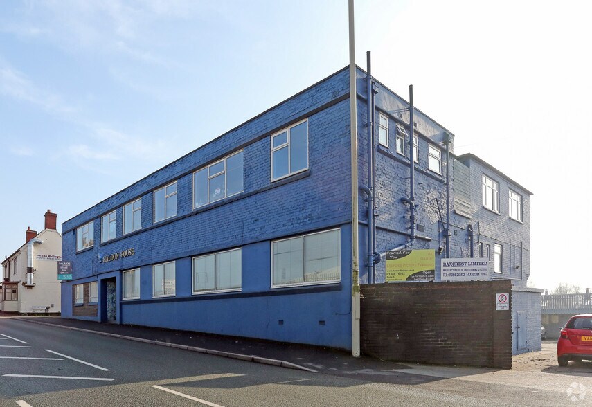 130-132 Brettell Ln, Stourbridge à louer - Photo du bâtiment - Image 2 de 3