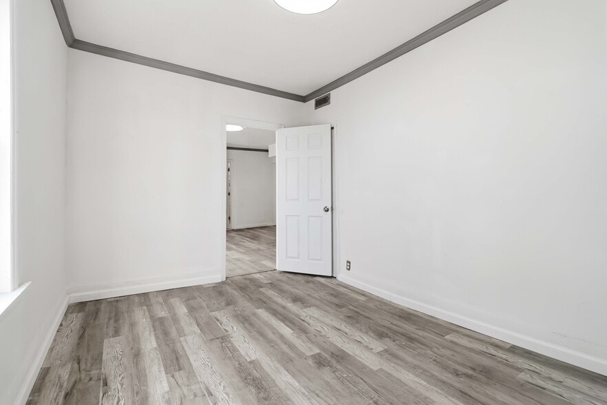 43 Orient St, Worcester, MA à vendre - Photo du bâtiment - Image 2 de 24