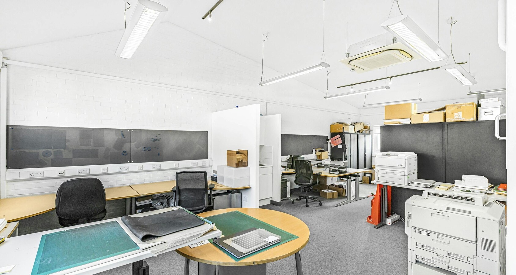 472 Hackney Rd, Londres, LND E2 9EQ - Unité 1 -  - Photo intérieure - Image 1 of 4