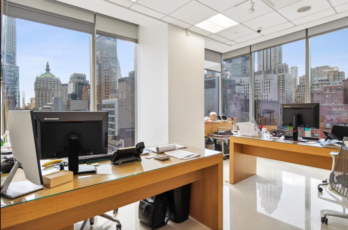 50 W 47th St, New York, NY 10036 - Unit 1609 -  - Interior Photo - Image 2 of 9