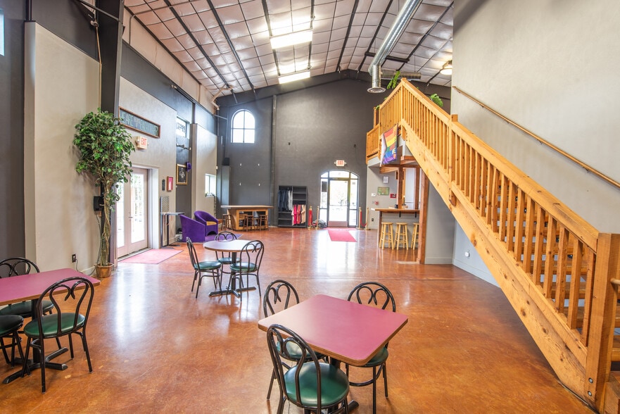 5646 W Harrier Dr, Missoula, MT à vendre - Photo du bâtiment - Image 3 de 51
