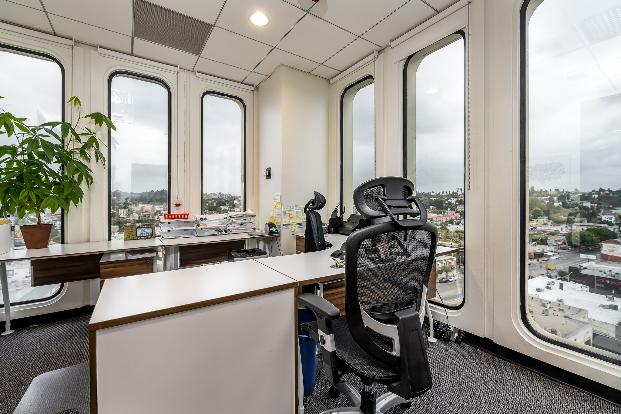 1910 W Sunset Blvd, Los Angeles, CA for lease Building Photo- Image 1 of 20