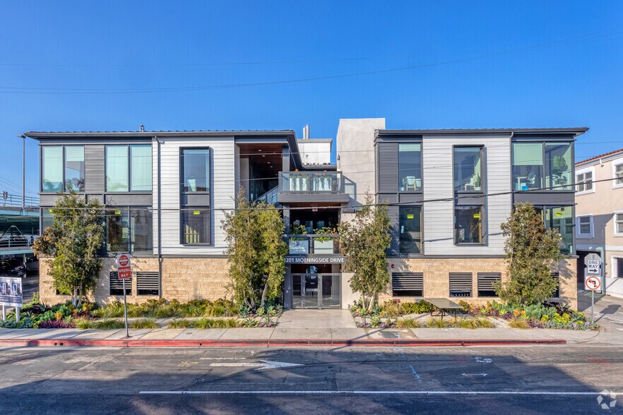 1201 Morningside Dr, Manhattan Beach, CA à louer - Photo du bâtiment - Image 2 de 8