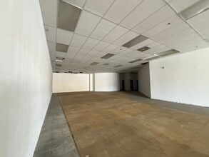 1720-1868 E Charleston Blvd, Las Vegas, NV for lease Interior Photo- Image 2 of 4