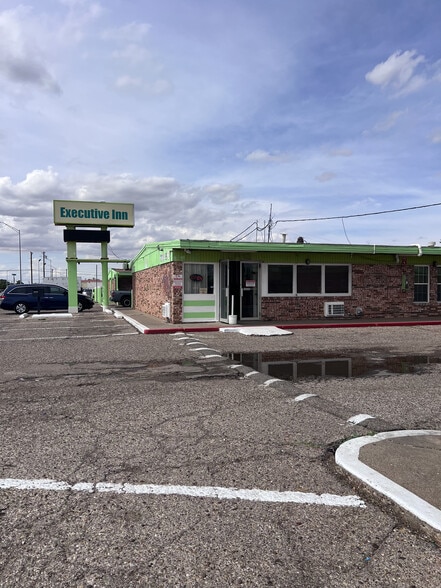 4401 Avenue Q, Lubbock, TX for sale - Building Photo - Image 2 of 12