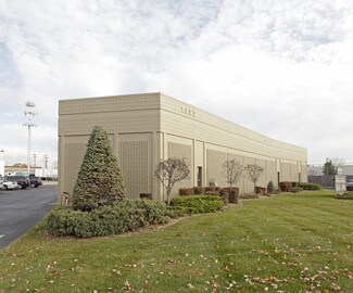 Plus de détails pour 1030-1032 N Crooks Rd, Clawson, MI - Local d'activités à louer